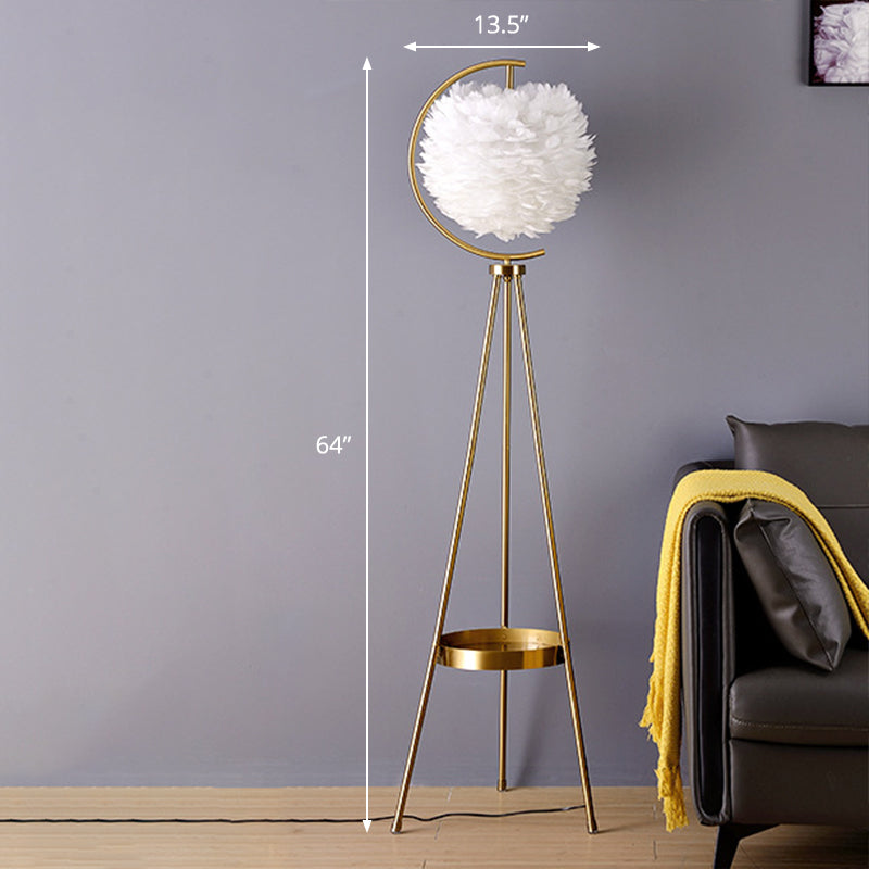 Feather Ball Floor Lighting Noordse 1 kop Stand Up Lamp met koperen statief en dienblad