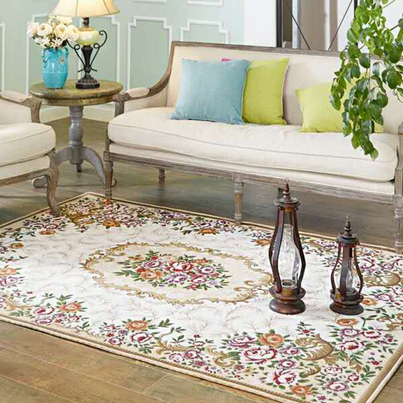 Multi-Colored Parlor Rug Nostalgia Floral Pattern Area Rug Synthetics Non-Slip Backing Stain-Resistant Carpet