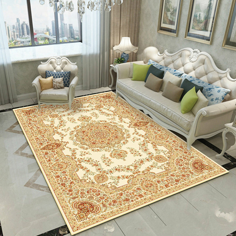 Nostalgia Floral Printed Rug Multi Color Synthetics Indoor Rug Non-Slip Backing Washable Carpet for Parlor