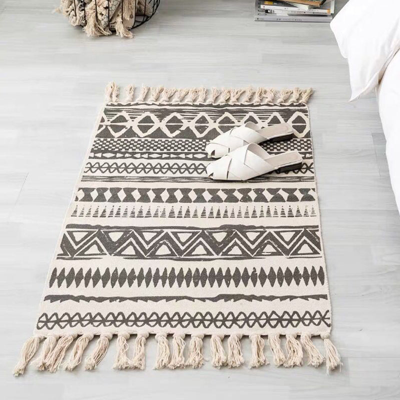 Multi Color Comfort Rug Jute Geometric Printed Area Carpet Easy Care Stain-Resistant Pet Friendly Rug with Tassel for Bedroom