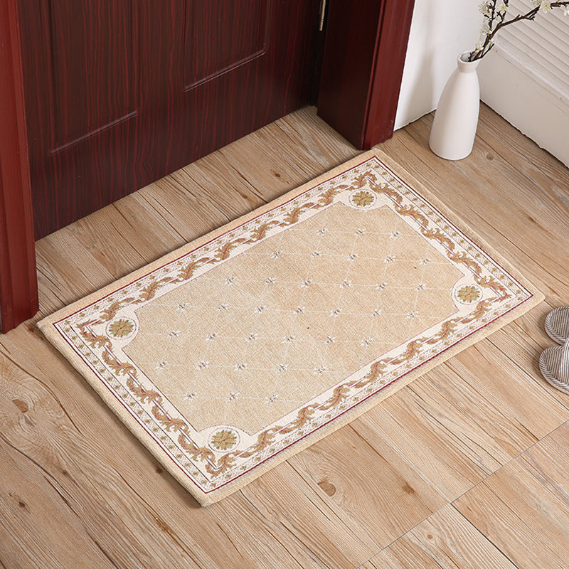 Retro Geometric Patterned Rug Multi Colored Polyster Indoor Rug Non-Slip Pet Friendly Easy Care Area Carpet for Home