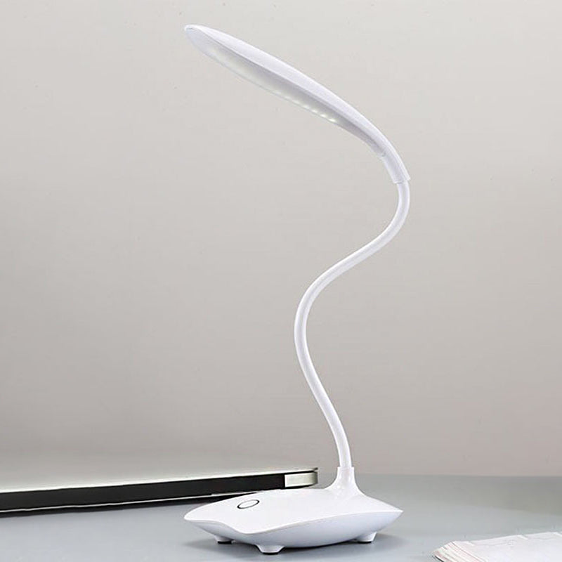 Lámina de mesa de mesa de tercera marcha LED lámpara de mesa de plástico sensible al estilo táctil para estudio junto a la cama