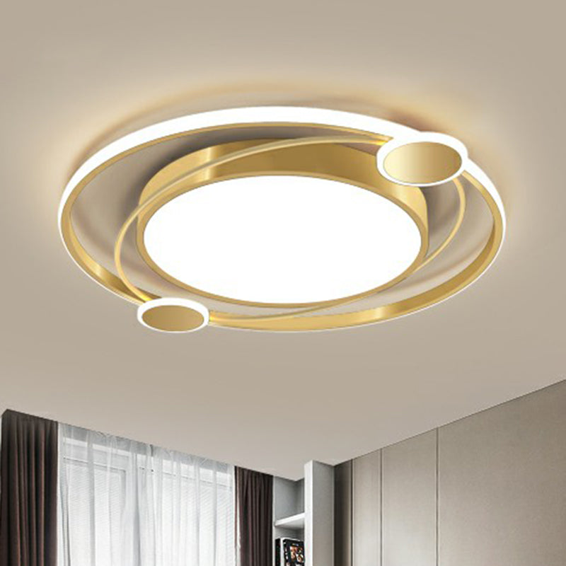 Lampada da soffitto a LED circolare in metallo minimalista con finitura dorata per camera da letto