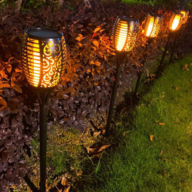 Hollowed-Out Metal Stake Lamp Decorative Black LED Solar Lawn Lighting with Flame Effect