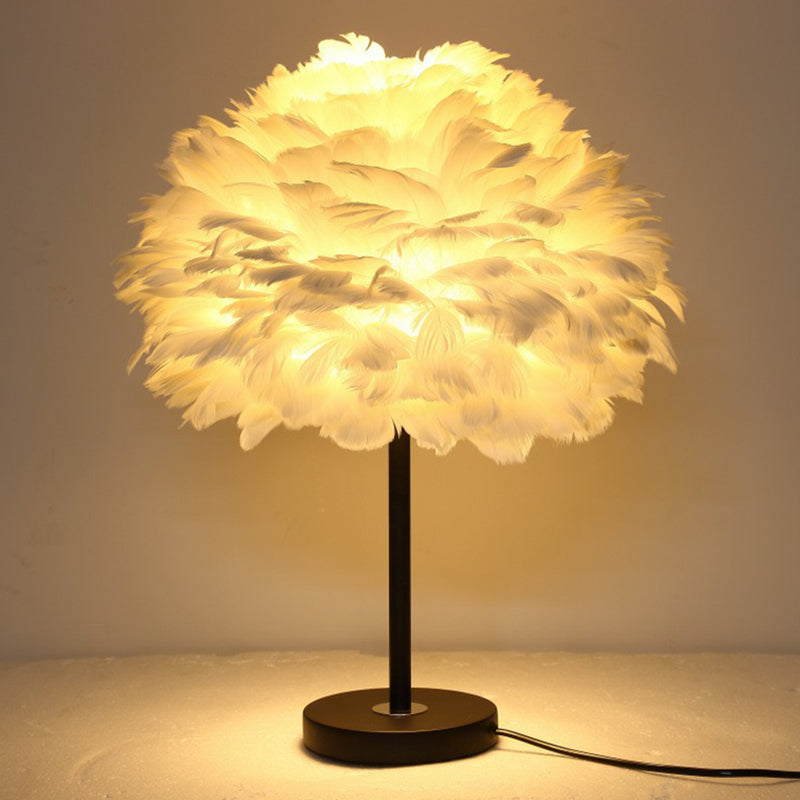 Feather Lampshade Nightstand Lamp Minimalist 1-Bulb Black Table Light for Bedroom