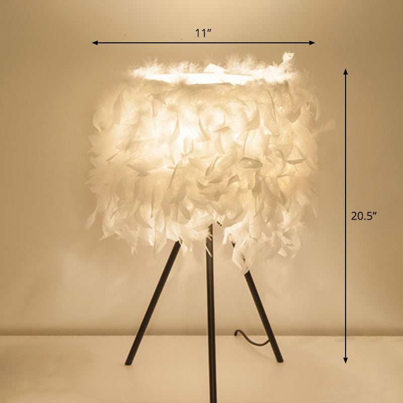 Feather Lampshade Nightstand Lamp Minimalist 1-Bulb Black Table Light for Bedroom