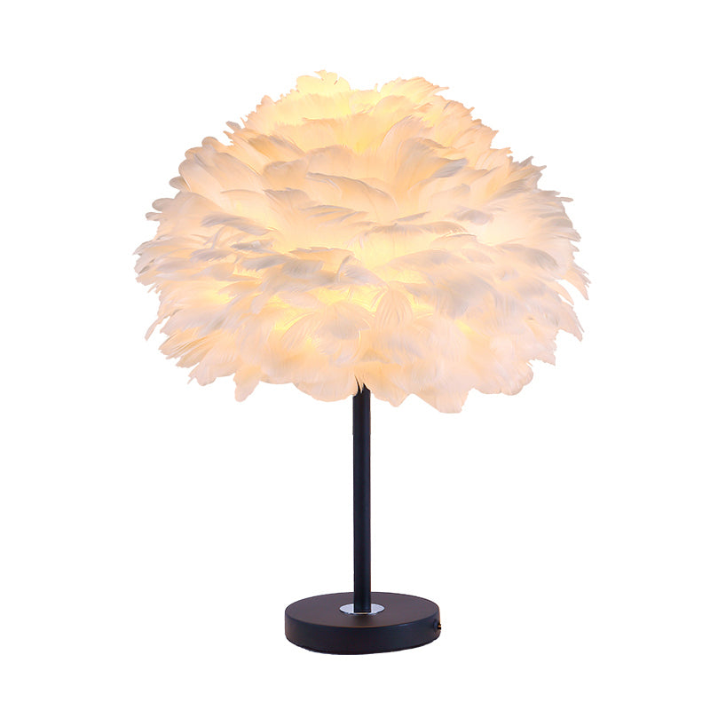 Lámpara minimalista de la mesa de 1 luces Flower Blossom Night-stand Light con sombra de plumas