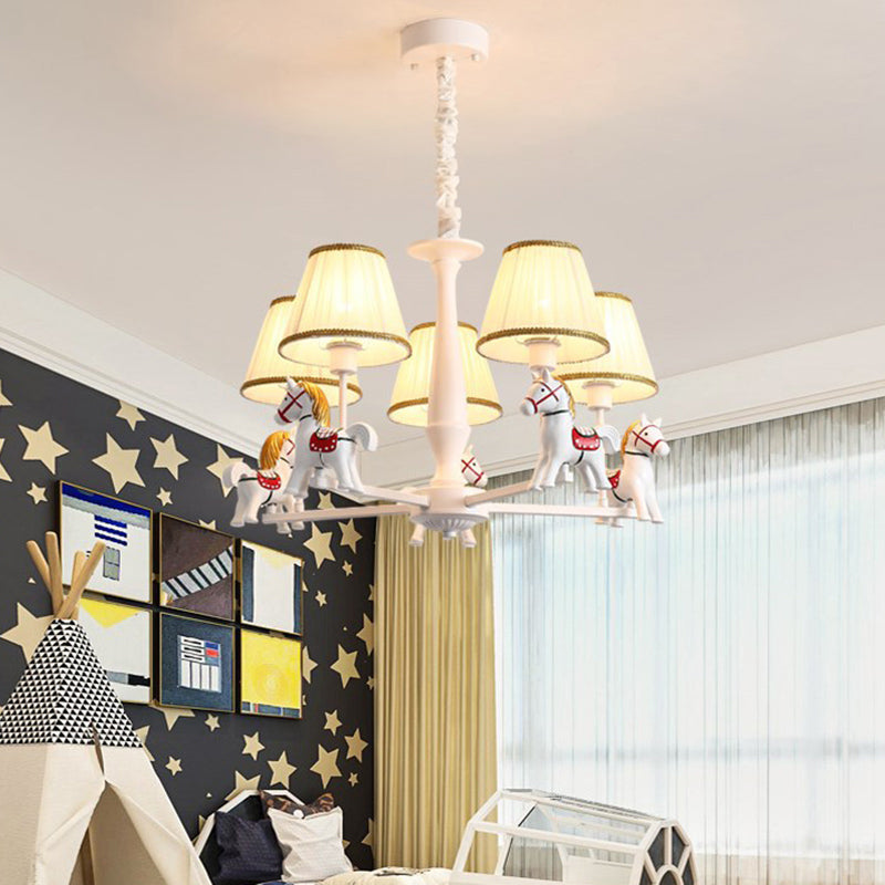 Carrousel kinderkamer hanglamp lichthars cartoon kroonluchter met taps toelopende stofschaduw in het wit