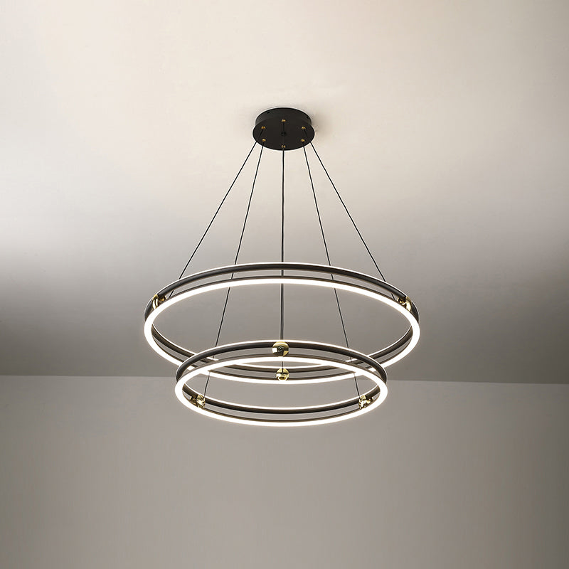 Lustre en cercle noir et blanc