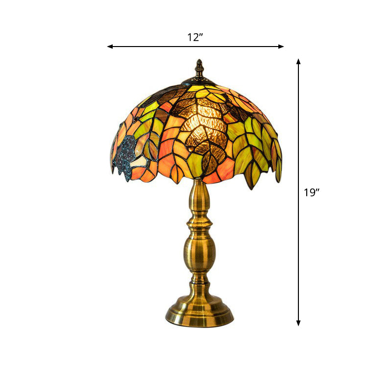 Grape Leaf Patterned Night Light 1-Bulb Tiffany Glass Traditional Table Lamp for Bedroom