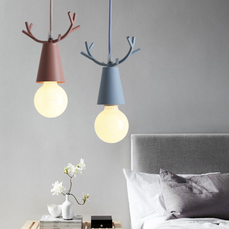 Antler Metal Pendant Lighting Nordic 1 Bulb Ceiling Hang Lamp with Open Bulb Design