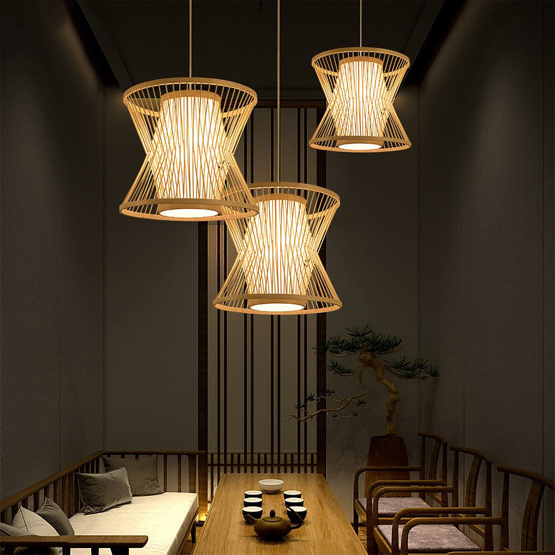 Accensione a ciondolo a ciondolo a gabbia simmetrica Nordic Bamboo 1 Bulbo Beige Pendulum Light for Restaurant