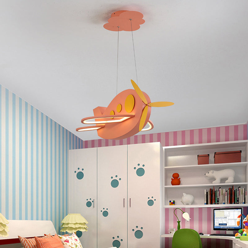 Vliegtuigvormige babykamer kroonluchter metalen LED cartoon plafond suspensielamp