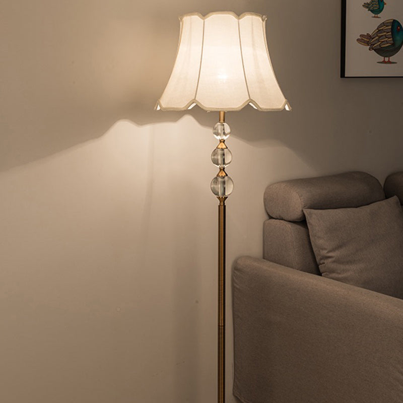 Tessuto illuminazione da pavimento bianco campana capela 1 lampadina lampada rustica con sfera di cristallo