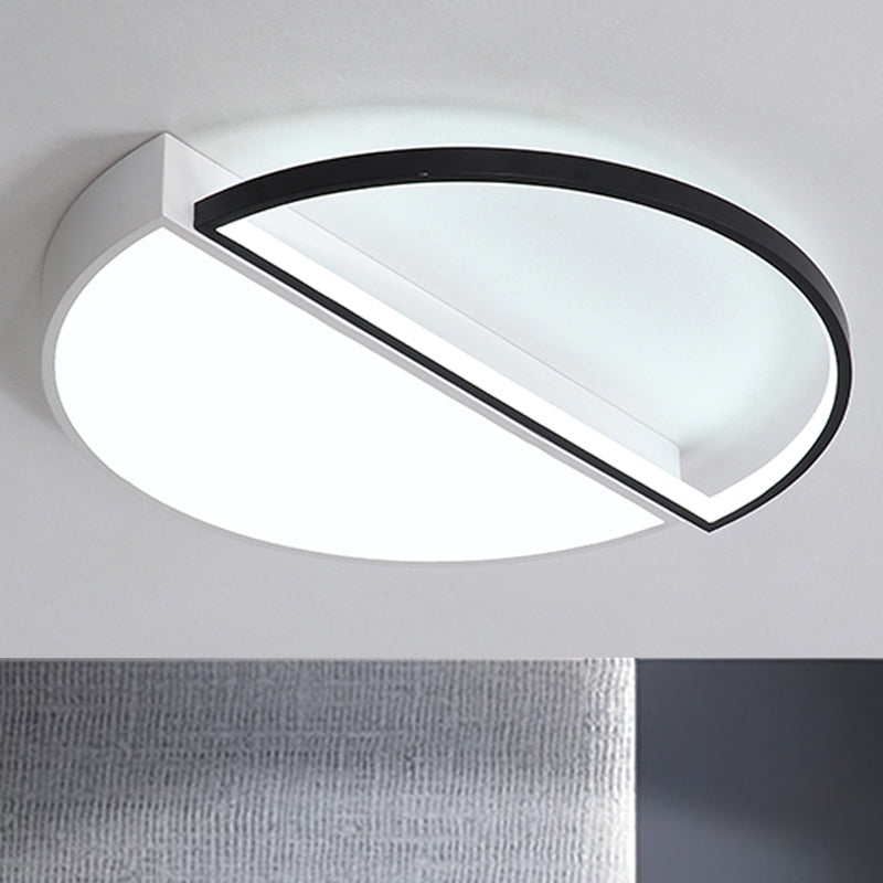 Semicircle Flush Lamp Modern Metal LED Black/White Ceiling Mounted Fixture with Acrylic Diffuser in White/Warm Light, 18"/21.5" Wide