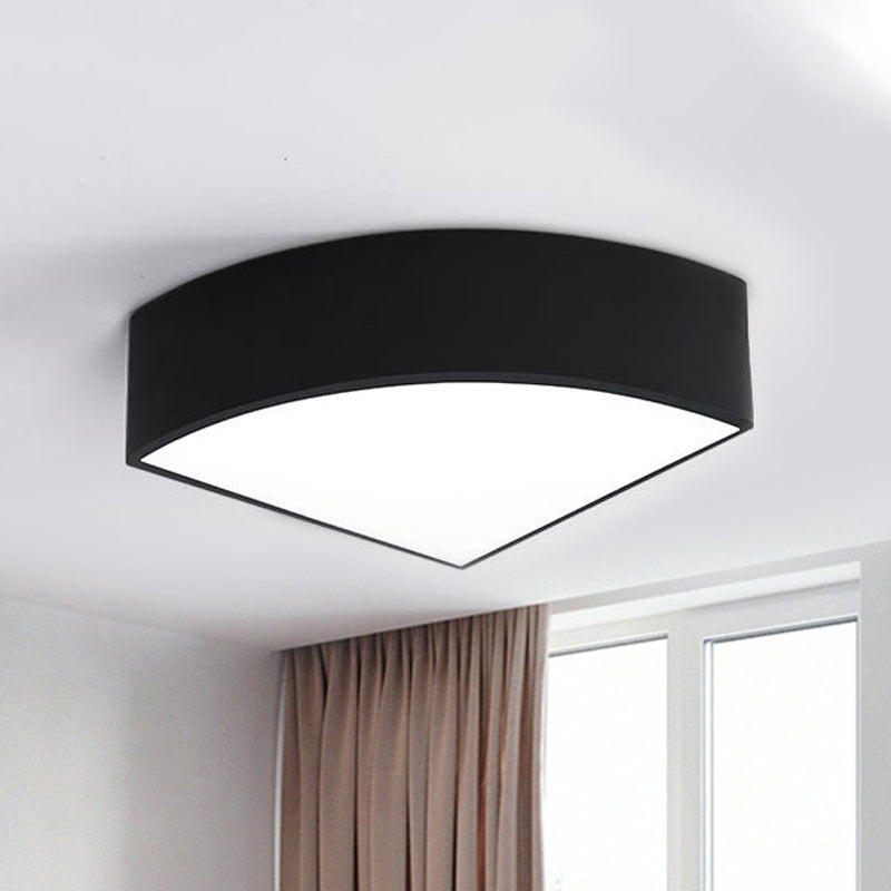 White / Black Sector Flush Light Modernist Led 10 "/12" /14 " Wide Metal Flush Mount Ceiling Fixture