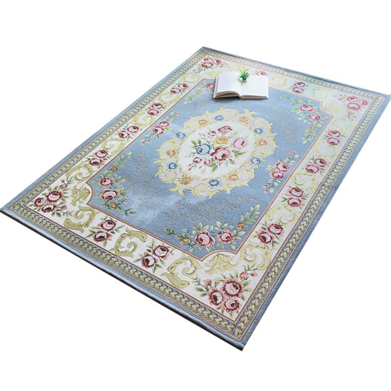 Tapis de salon antique