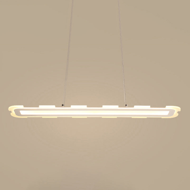 Pendu à LED minimaliste de 16 "/23,5" /31,5 "de large avec une ombre acrylique lampe plafond linéaire blanc sur l'île dans une lumière blanche chaude / blanche / intérieure chaude et extérieure