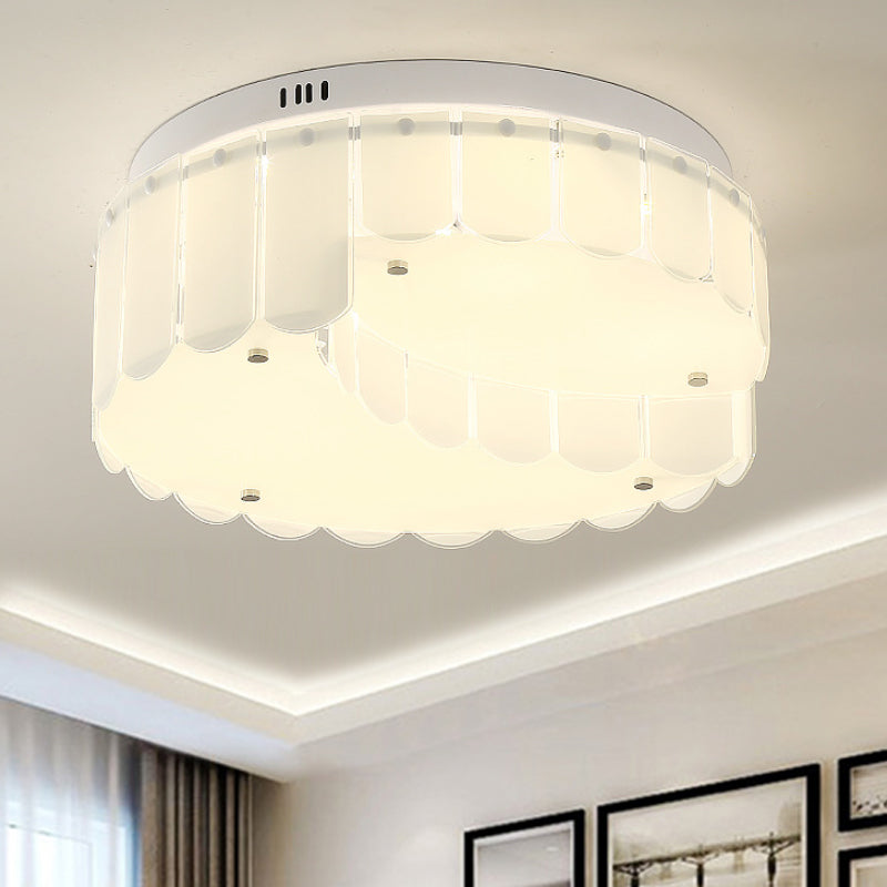 Apparecchio da soffitto modernista per montaggio a incasso in vetro bianco con luci multiple per soggiorno a tamburo