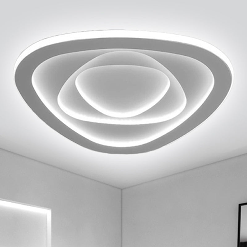 Dreieck Deckenleuchte moderne Acryl 16 "/19.5" /23.5 " Weitschlafzimmer LED Flush Mount Lampe in Warm/Weißes Licht