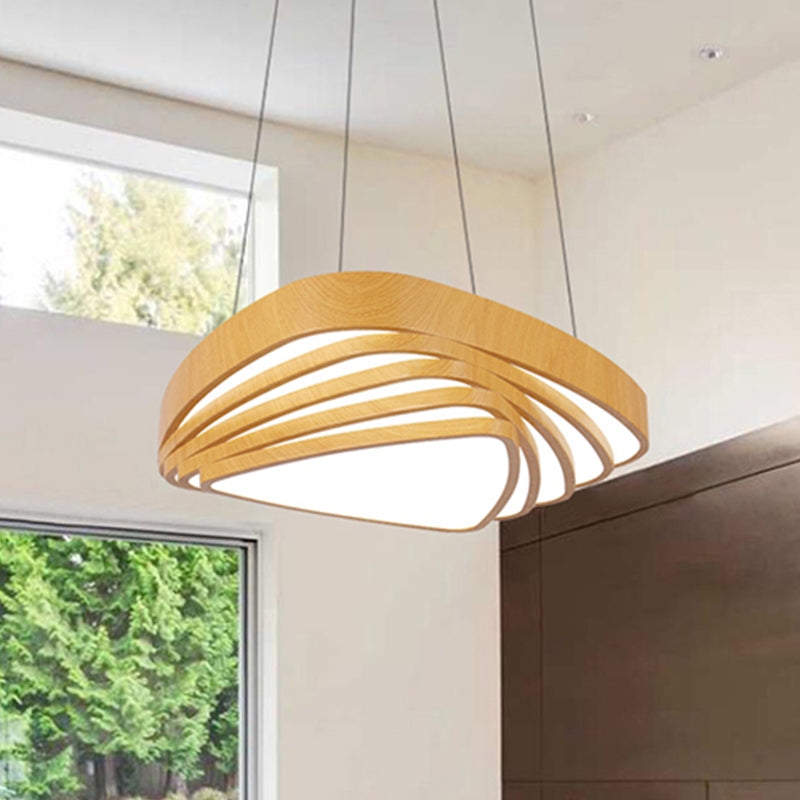 Triangolo LED LIGHT LIGHT MODERNO INGGERARE IN LAGGIO 18 "/22" 1 Light Aitura del soffitto beige in luce calda/bianca/naturale