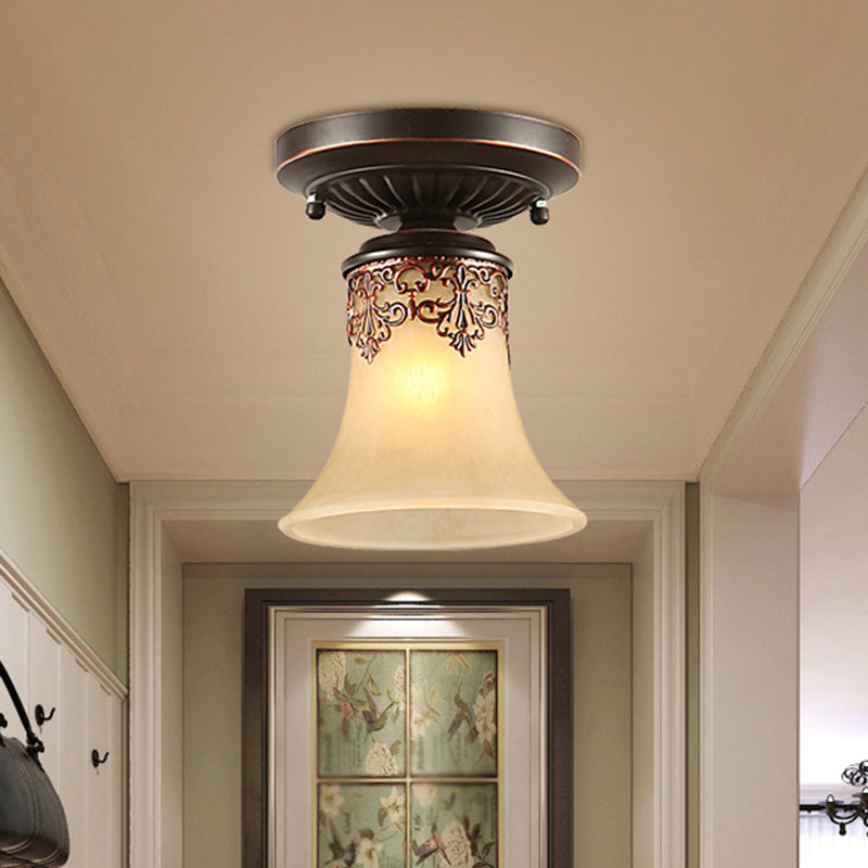 Kleine trap semi -flush mount licht vintage maaltijd 1 kop dicht bij plafondlicht