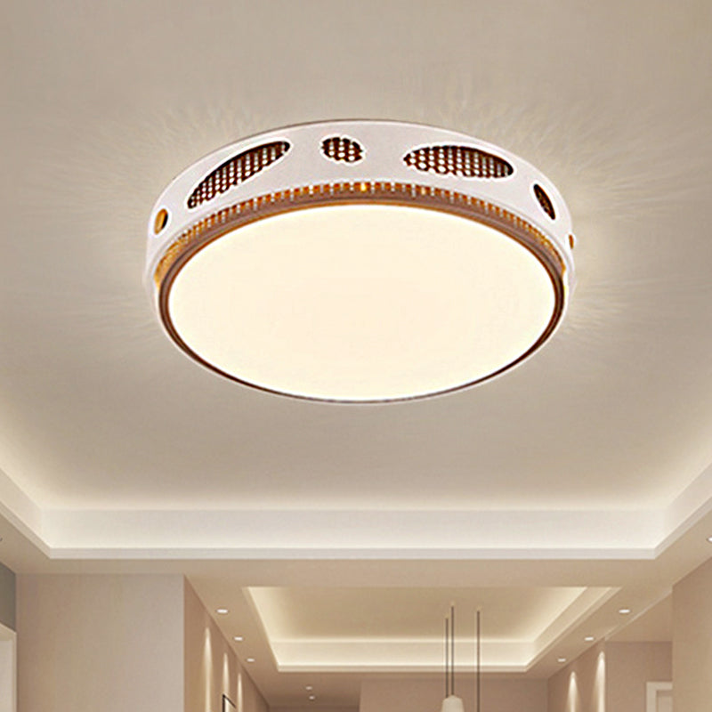 Round Ceiling Light Fixture Simplicity Acrylic LED White Flushmount Lighting in Warm/White Light