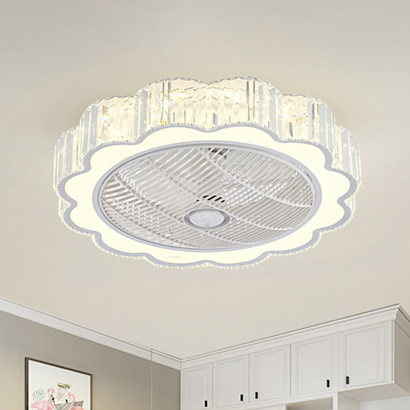 Fiore bianco a pala lampada da ventola a soffitto a 3 pala semplice a led cristallo prismatico semifulto con remoto, 23,5 "w