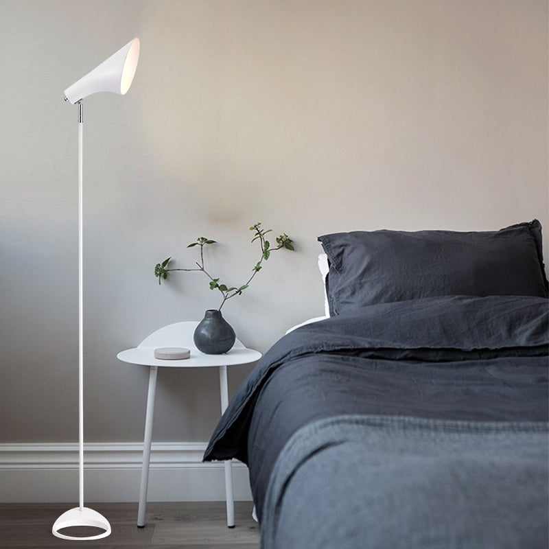 Nordic Flared Reading Floor Lamp Single Metal Floor Light with Pivot Joint for Living Room