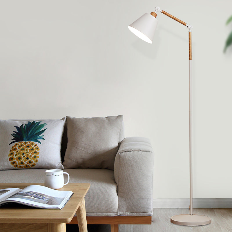 Rotatable Ein-Bulb-sich verjüngter Bodenlicht Nordic Metall Stand Up Lampe für Wohnzimmer