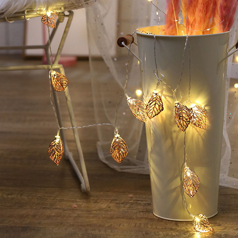 Gold Leaf Shape LED Fairy Light Modern Style Iron Battery String Lighting for Bedroom