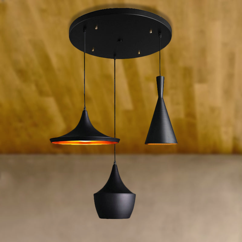 3 Heads Pendant Light with Shade Metallic Industrial Style Restaurant Hanging Light in Black