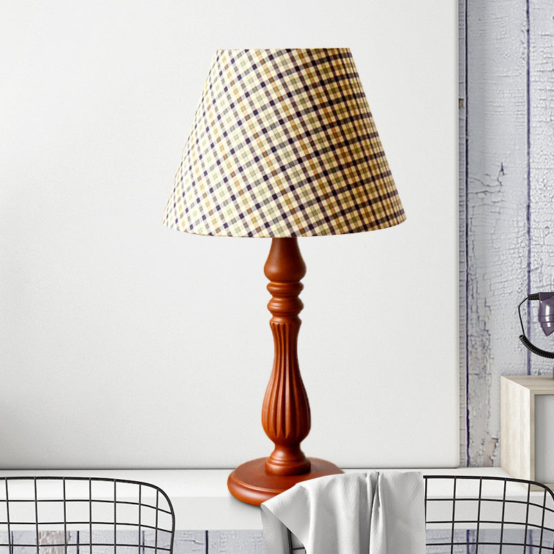 Beige/Tan/Dark Blue Barrel Shape Desk Lamp Traditional Fabric 1 Light Bedroom Reading Light with Wood Base