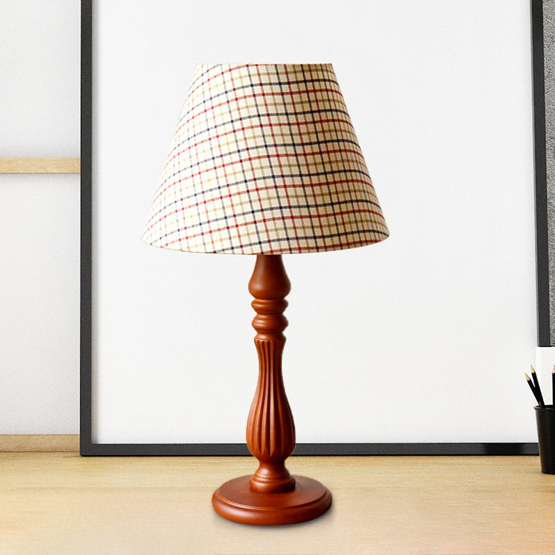 Beige/Tan/Dark Blue Barrel Shape Desk Lamp Traditional Fabric 1 Light Bedroom Reading Light with Wood Base