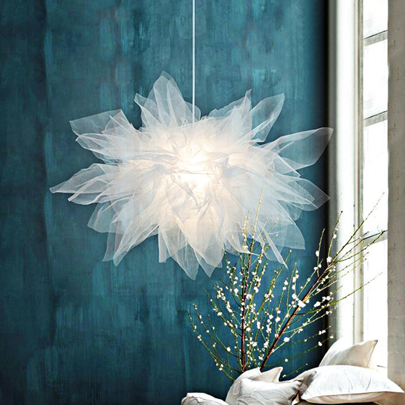 1 Light Flower Pendant Lighting Fixtures Nordic Style Fabric Hanging Ceiling Light for Bedroom