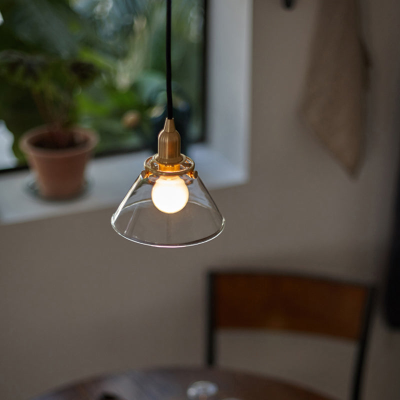 Klar 1 leichte Kegelanhängerlampe Industrielle minimalistische Glashängelampe für Wohnzimmer