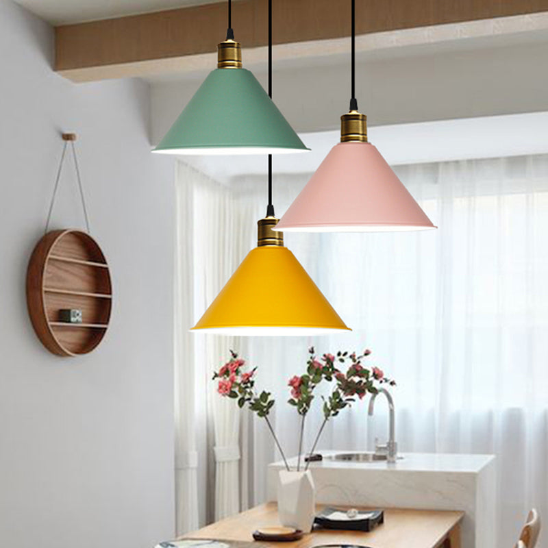 Metal Tapered Hanging Light Nordic Modern Style 1 Light  Restaurant Ceiling Pendant Lamp