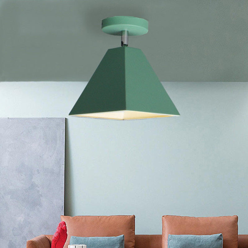 Trapezoide Flush Light 1 Light Metal Modern Flush Mtero Aftea del soffitto