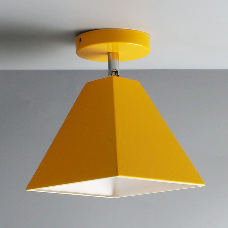 Trapezoid Flush Light 1 Light Matern de montura de techo de montaje de metal claro