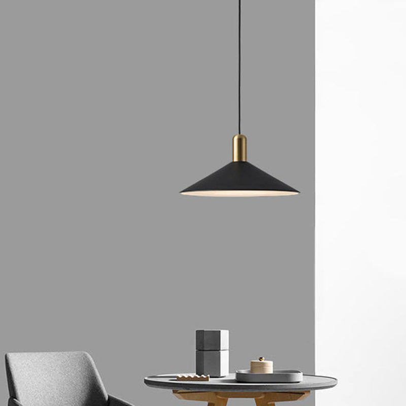 Industrial Tapered Pendant Ceiling Light Metal Pendant Lighting Fixture in Black