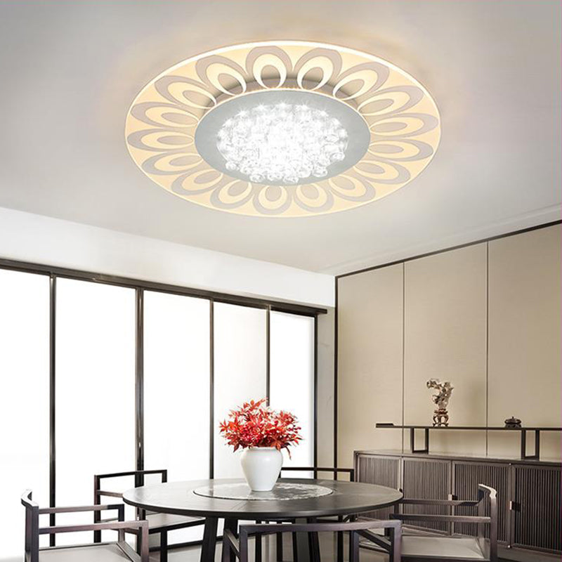 16.5"/20.5"/24.5" W LED Round Flush Light Fixture Modern Style White Crystal Flush Mount Lighting in Warm/White/Natural Light