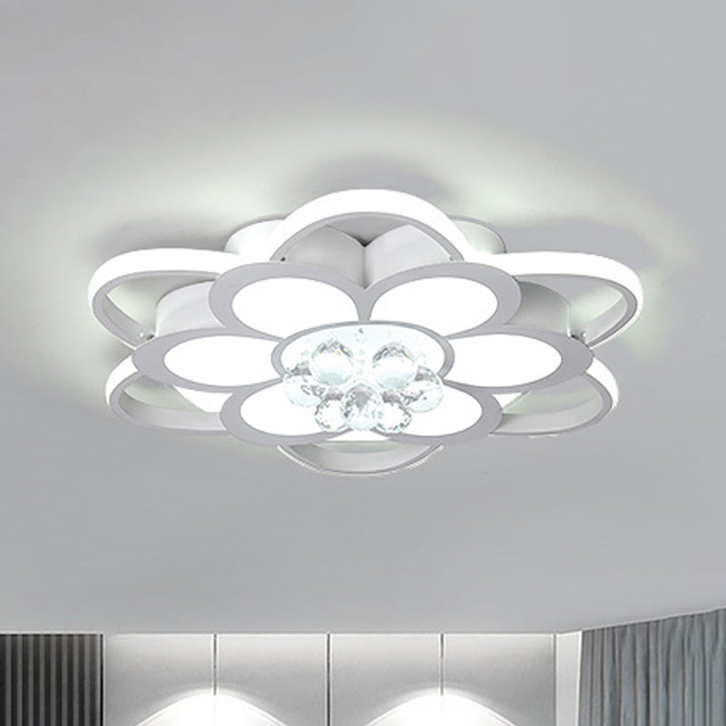 20.5 "/27" /31.5 " W LED kristal flush licht eenvoudig wit bloemen Woonkamer Flush Mount Lamp in Warm/White/3 Color Light