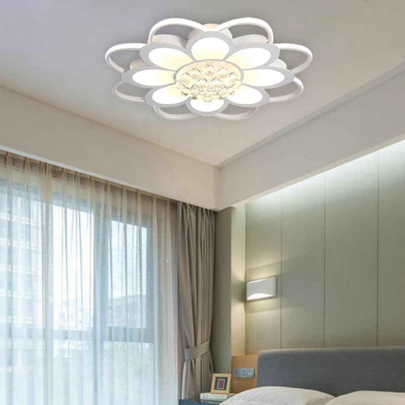 20.5"/27"/31.5" W LED Crystal Flush Light Simple White Floral Living Room Flush Mount Lamp in Warm/White/3 Color Light