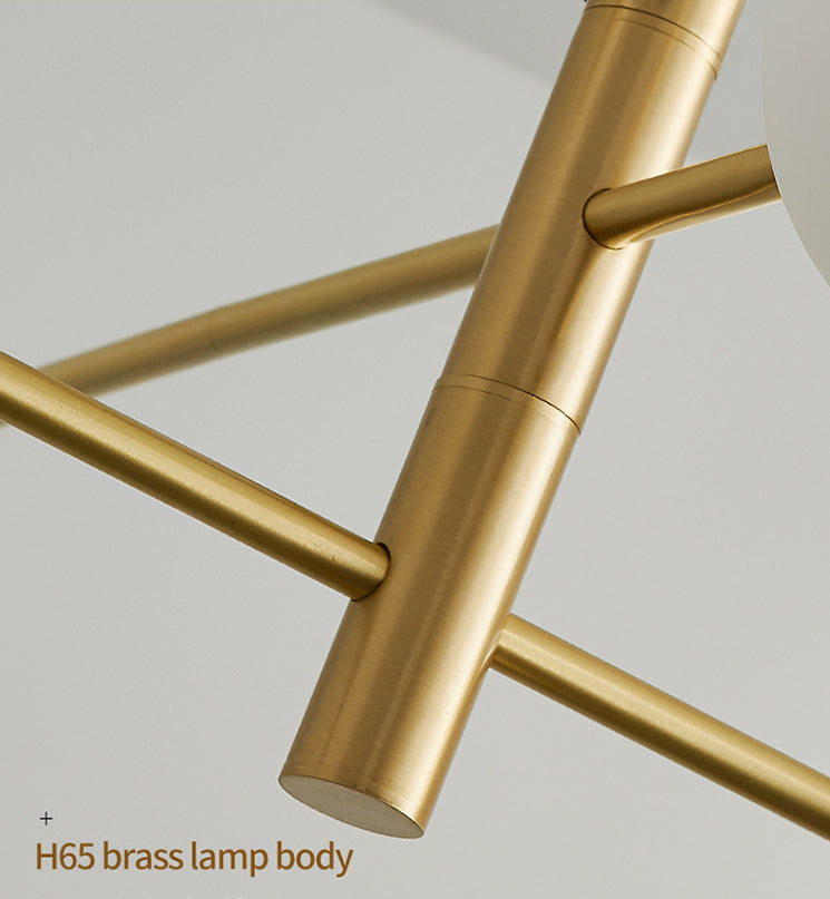 Lustre suspendu en métal post-moderne lustre de la nuance en verre clair en or pour le salon