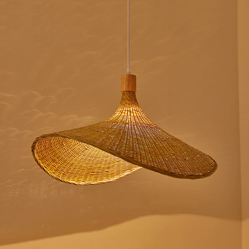 Suspension de forme de chapeau beige Lumière de style contemporain