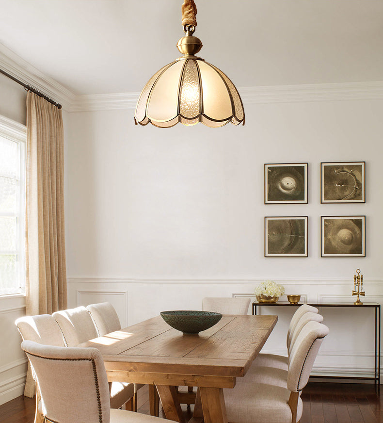 Funzione illuminazione a ciondolo cupola tradizionale sala da pranzo in vetro la spia del soffitto appeso in ottone