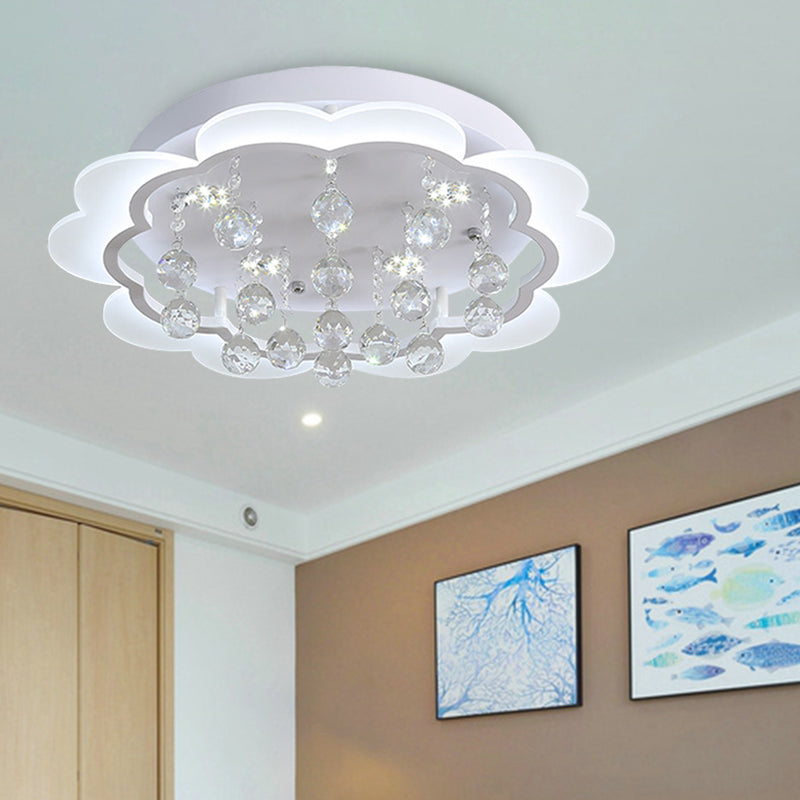 White Flower Flush Mount Light Modern Crystal Ball 22"/25.5"/31.5" Wide LED Ceiling Light in Warm/White/Remote Control Stepless Dimming Light