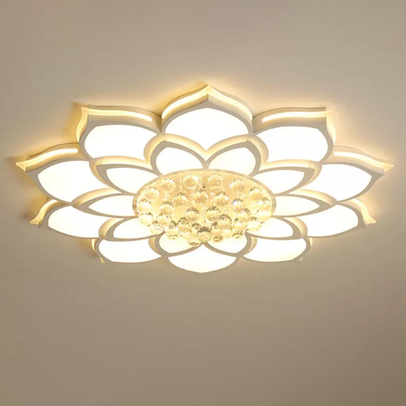 White Flower Flush Mount Light Fixture Modern LED Crystal Close to Ceiling Lighting