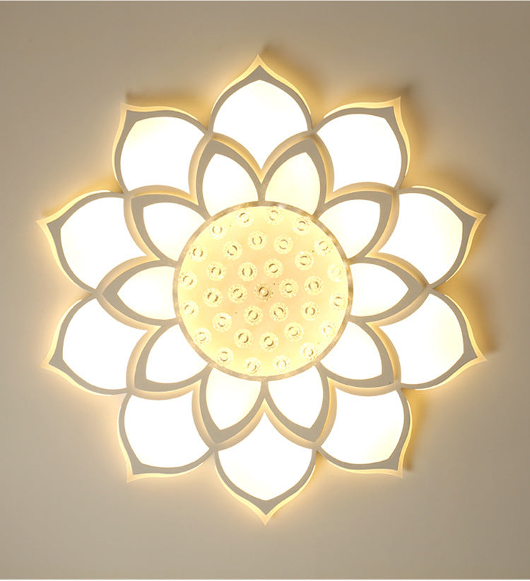 White Flower Flush Mount Light Fixture Modern LED Crystal Close to Ceiling Lighting