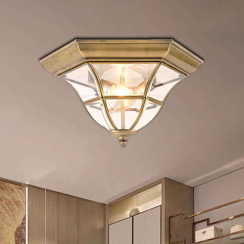 Colonialism Bell Plafoniera Montaggio Lampadario 3 Lampadine Clear Curved Glass Flush Mount Lampadario in Ottone